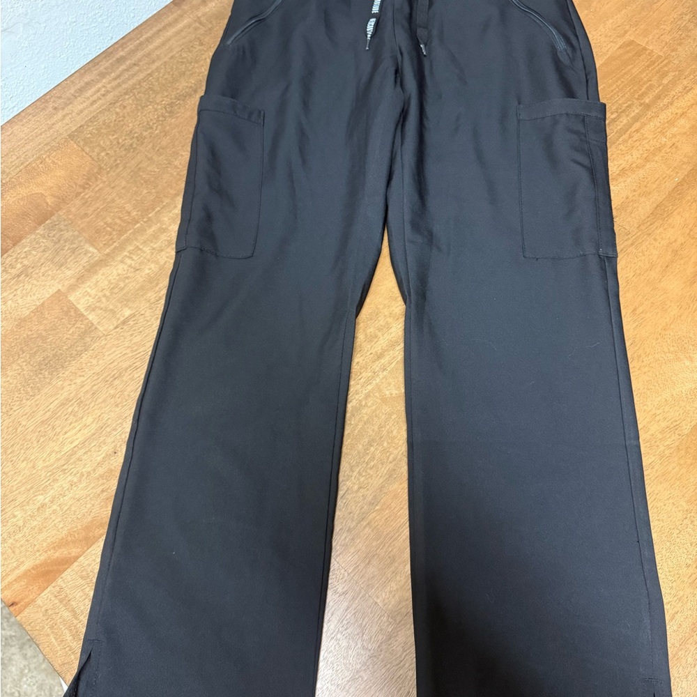 Med Couture Black scrub pants with yoga waistband and tie. Four pockets.
